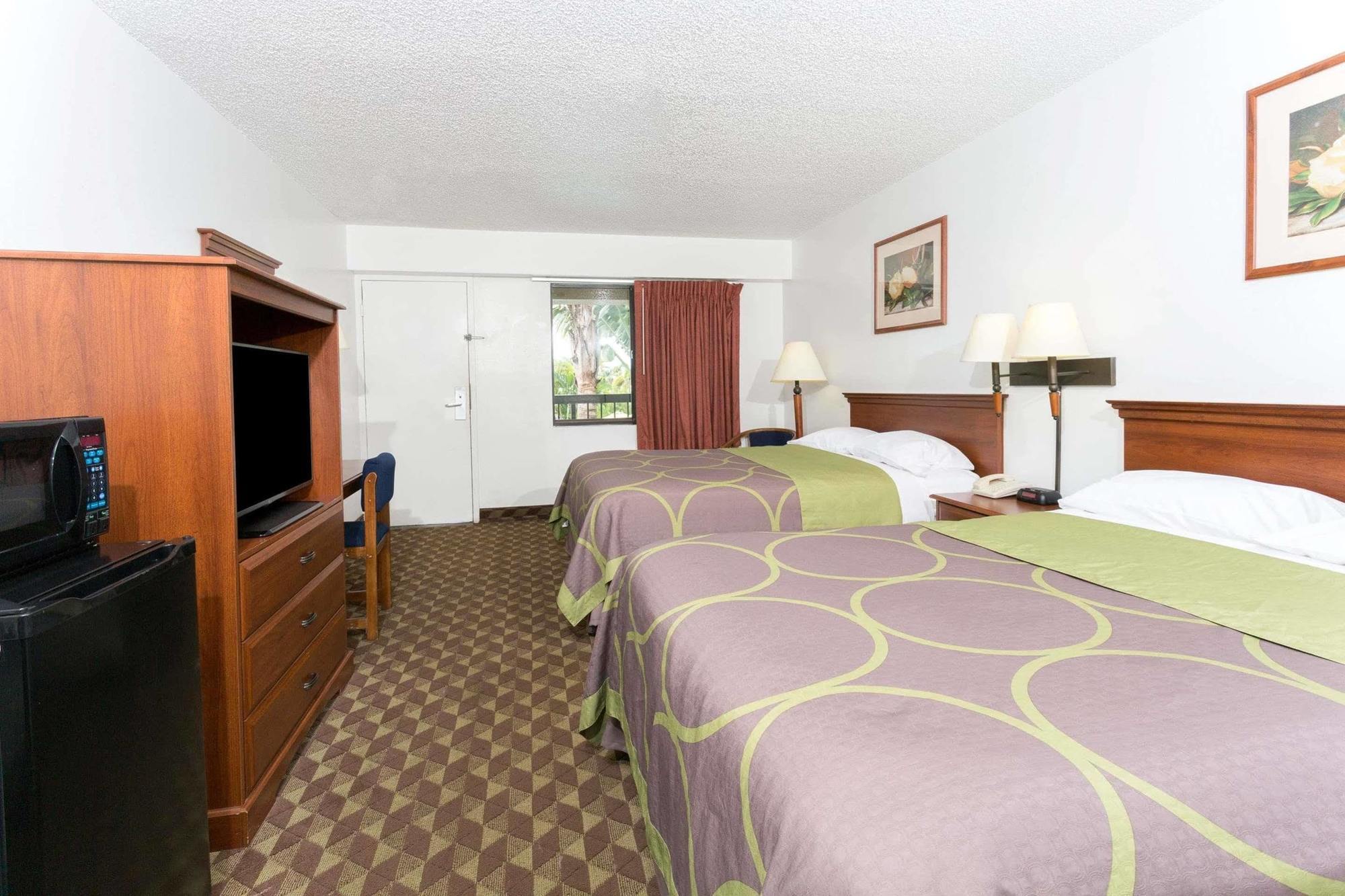 Super 8 By Wyndham Riviera Beach West Palm Beach Екстериор снимка